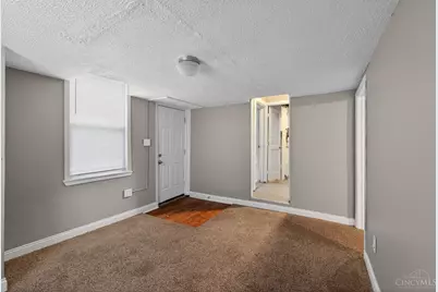 6586 Parrish Avenue, Cincinnati, OH 45237 - Photo 25
