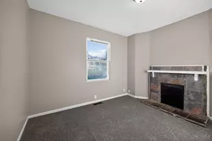 6586 Parrish Ave, Cincinnati, OH 45237 - Photo 5