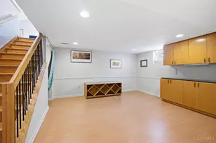 1325 Holman View Dr, Wyoming, OH 45215 - Photo 37