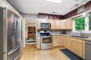 1325 Holman View Dr, Wyoming, OH 45215 - Photo 15