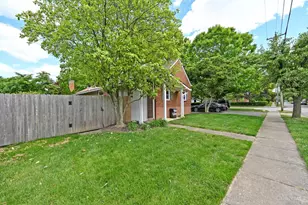 7010 Wooster, Cincinnati, OH 45227 - Photo 33