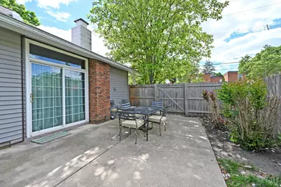 7010 Wooster, Cincinnati, OH 45227 - Photo 35