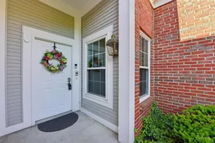 1123 Wittshire Ln, Cincinnati, OH 45255 - Photo 1