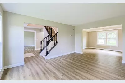 5475 Pine Vista Court, West Chester, OH 45069 - Photo 7