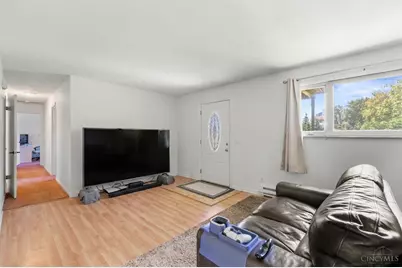 9406 Swigert Road, Loveland, OH 45140 - Photo 5