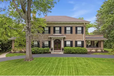 5 Garden Place, Cincinnati, OH 45208 - Photo 1