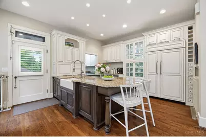 5 Garden Place, Cincinnati, OH 45208 - Photo 33