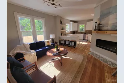 103 W Sharon Road, Glendale, OH 45246 - Photo 3