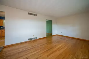 860 Lea Castle Pl, Miamisburg, OH 45342 - Photo 11