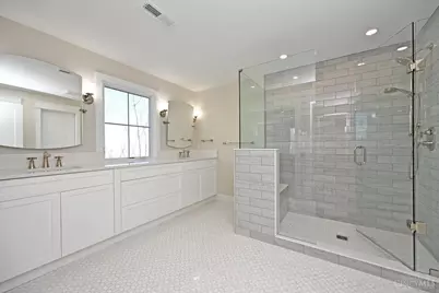 1080 Tuscany Place, Cincinnati, OH 45226 - Photo 33