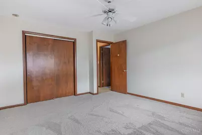 4900 Ronald Drive, Middletown, OH 45042 - Photo 33