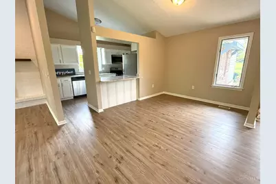 3360 Cortez Drive, Trotwood, OH 45415 - Photo 9