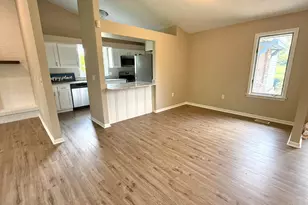 3360 Cortez Dr, Trotwood, OH 45415 - Photo 9