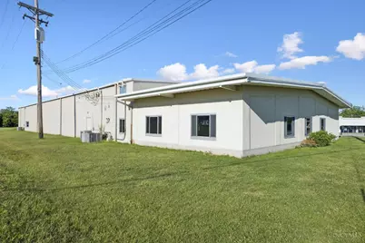 675 W Plane Street, Bethel, OH 45106 - Photo 5