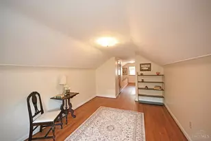 3810 S Broadlawn Cir, Silverton, OH 45236 - Photo 39