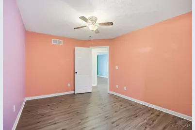 5687 Pepperridge Court, Hamilton Township, OH 45039 - Photo 33