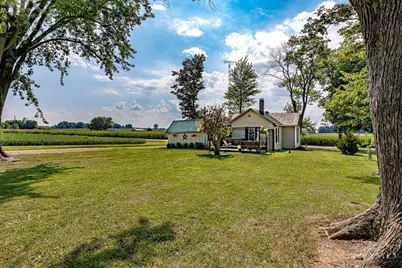 1228 W Florence Campbellstown Road, Jackson Twp, OH 45320 - Photo 11
