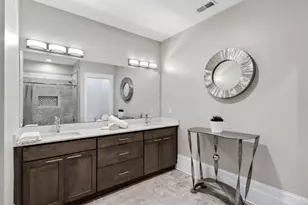 1008 Elm, Cincinnati, OH 45202 - Photo 25