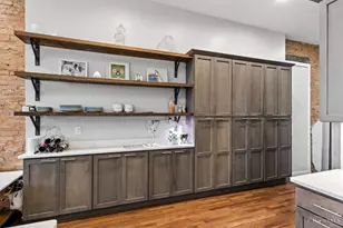 1008 Elm, Cincinnati, OH 45202 - Photo 7