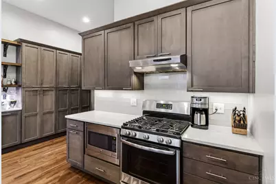 1008 Elm Street, Cincinnati, OH 45202 - Photo 7