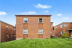 2370 Losantiville Ave, Cincinnati, OH 45237 - Photo 3