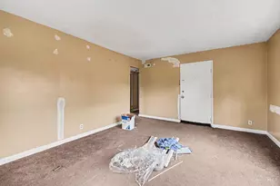2370 Losantiville Ave, Cincinnati, OH 45237 - Photo 23