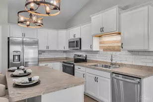 12013 Westland Ct, Cincinnati, OH 45251 - Photo 15
