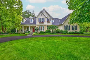 8060 Chinquapin Ln, Indian Hill, OH 45243 - Photo 1