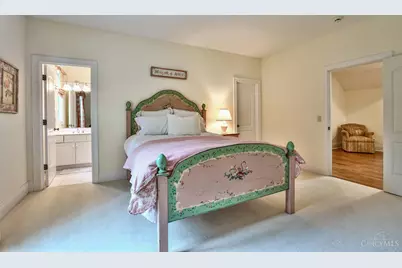 8060 Chinquapin Lane, Indian Hill, OH 45243 - Photo 39