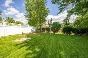 5542 Lawrence Rd, Green Township, OH 45248 - Photo 11