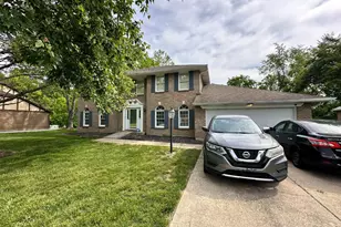 7238 Sundance Cir, West Chester, OH 45069 - Photo 1