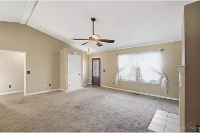 640 Maxwell Court, Germantown, OH 45327 - Photo 7