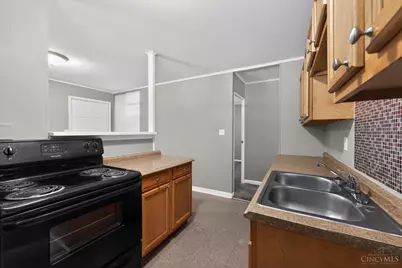 2642 Ontario Street, Cincinnati, OH 45231 - Photo 13