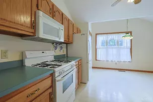 313 Sharon Ct, Middletown, OH 45042 - Photo 13
