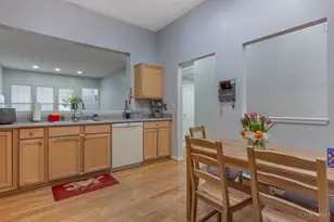 6552 Twin Lakes Dr, Mason, OH 45040 - Photo 7