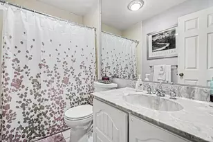 1326 Pennsbury Dr, Green Township, OH 45238 - Photo 17