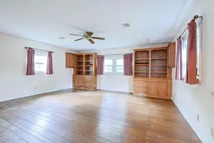 42 Fleming Rd, Wyoming, OH 45215 - Photo 9