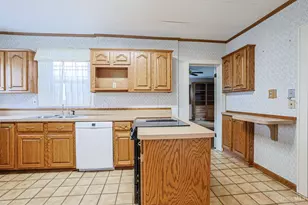 42 Fleming Rd, Wyoming, OH 45215 - Photo 19