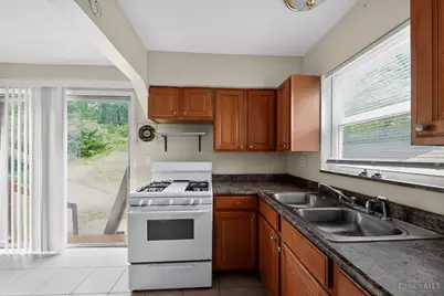 218 Ridgeway Road, Cincinnati, OH 45216 - Photo 15
