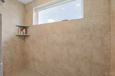 8201 Stone Drive, West Chester, OH 45241 - Photo 31