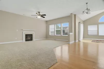8332 Misty Shore Drive, West Chester, OH 45069 - Photo 9