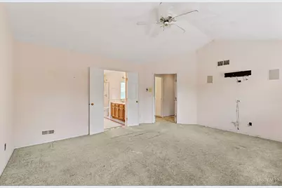 1482 Waycross Road, Forest Park, OH 45240 - Photo 17