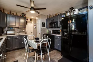 10127 Pippin Meadow Dr, Colerain Township, OH 45231 - Photo 9