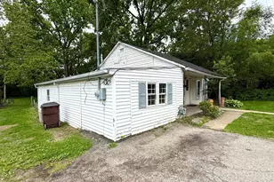 115 W Warren St, Lebanon, OH 45036 - Photo 13