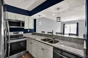 10555 Montgomery Rd, Montgomery, OH 45242 - Photo 17