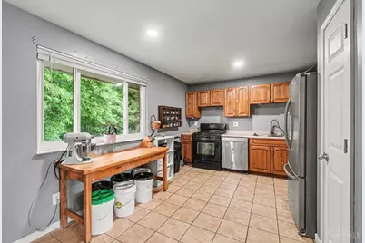 604 Neptune Way, Union Township, OH 45244 - Photo 5