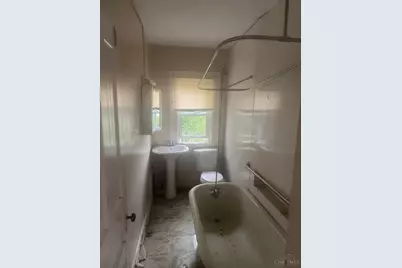 3549 Idlewild Avenue, Cincinnati, OH 45207 - Photo 13