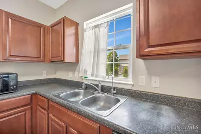 2625 Arroyo Ridge Court, Hamilton, OH 45011 - Photo 11