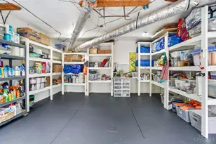 4267 W 8th St, Cincinnati, OH 45205 - Photo 33
