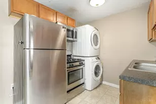 421 Oregon St, Cincinnati, OH 45202 - Photo 9